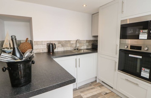 South Shields Cottage | The Beach Apartment