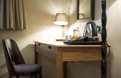 Oakley Hotel | The Beach Arms by Innkeeper's Collection