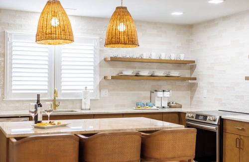 Village Green Hotel | The Beach Club on Madison Avenue