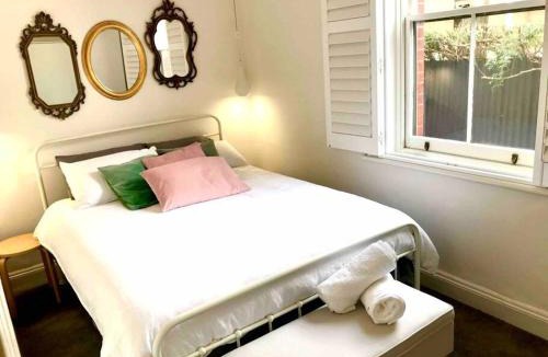 Glenelg South Villa | The Beach Cottage Nook