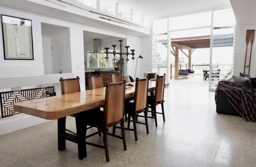 Emerald Beach House | THE BEACH HAVENS