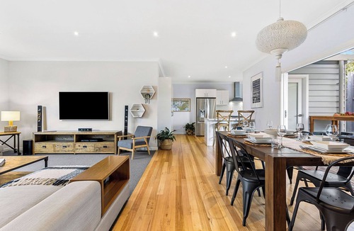 Capel Sound House | The Beach Hideaway - 500m to Beach