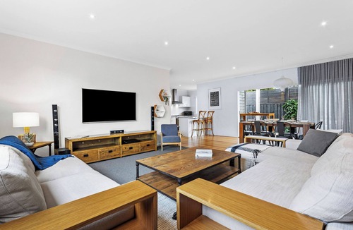 Capel Sound House | The Beach Hideaway - 500m to Beach