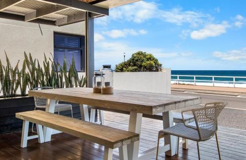Merewether House | The Beach House at Merewether