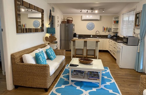 Patonga House | The Beach House - close to everything!