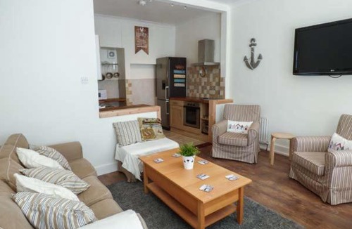 Eyemouth House | The Beach House, Eyemouth