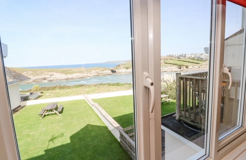 Lusty Glaze Cottage | The Beach House