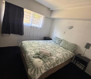 Milford House | The Beach House Marina