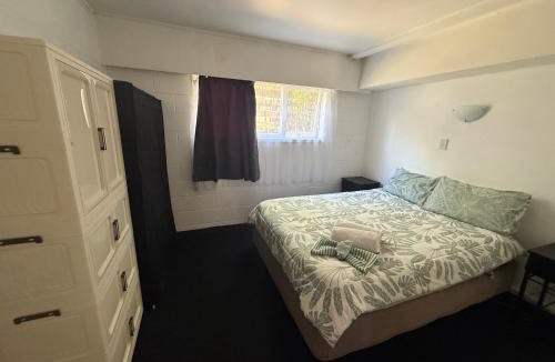 Milford House | The Beach House Marina