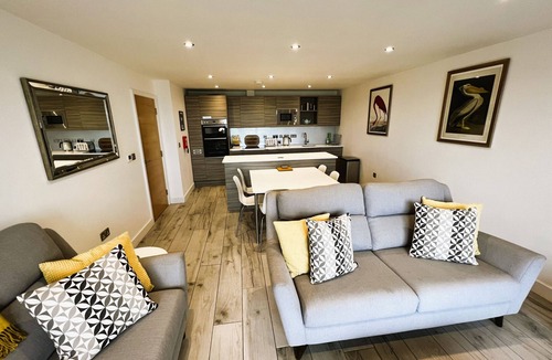 Sandown Apartment | The Beach Retreat