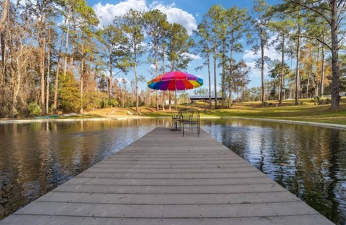 Edgar Apartment | The Beach Room