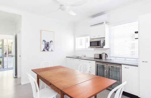 Blueys Beach House | The Beach Shack - Pacific Palms Holidays