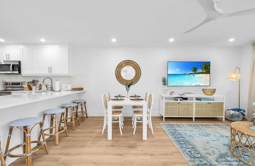 Juno Beach Condo | The Beach Villa in Juno! 1-Steps to the Beach