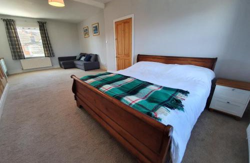 Sutton-on-Sea House | The Beaches, 23 Trusthorpe Road