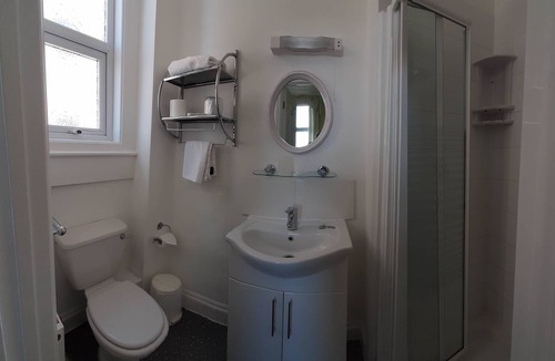 Weston-super-Mare House | The Beaches Family B&B