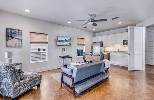 Port Aransas House | The Beachside - Banyan Beach, Ocean View & Short walk to Beach