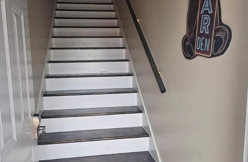 Bluewell Apartment | The Bear Den Hatfield-McCoy Trails