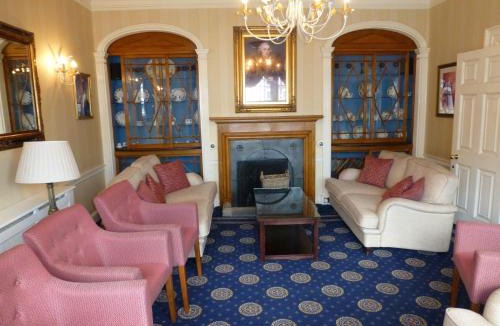 Devizes Hotel | The Bear Hotel