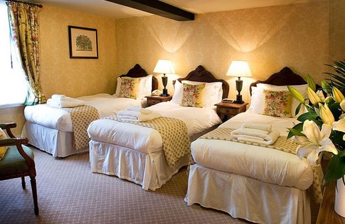 Devizes Hotel | The Bear Hotel