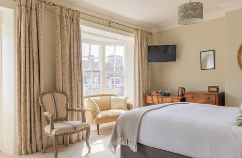 Wareham Hotel | The Bear Hotel