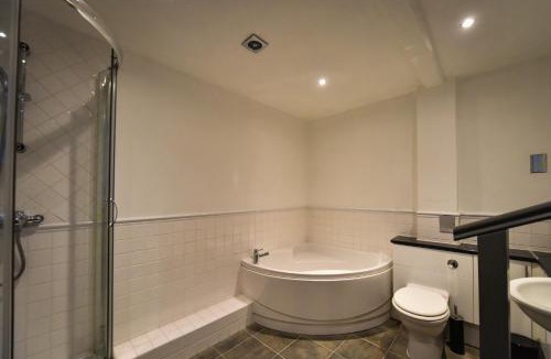 Crich Hotel | The Bear Inn