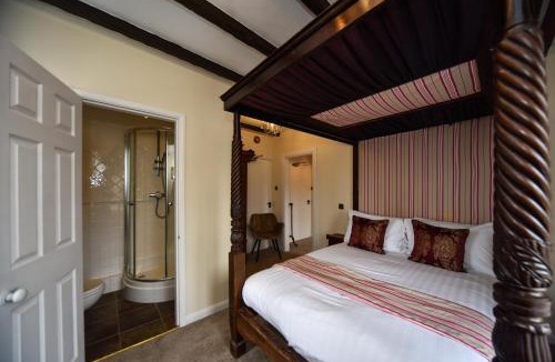 Crich Hotel | The Bear Inn