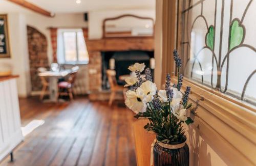 Chew Magna Hotel | The Bear & Swan