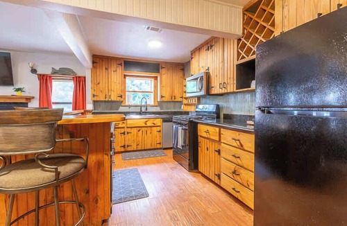 Medicine Park House | The Bear’s Den at Triple Z