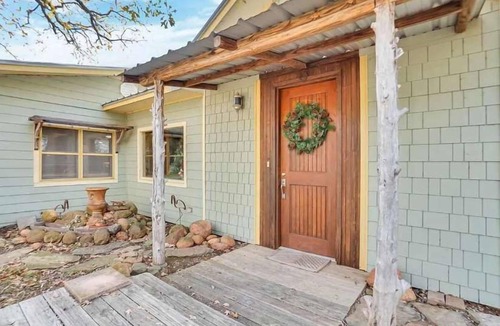 Medicine Park House | The Bear’s Den at Triple Z