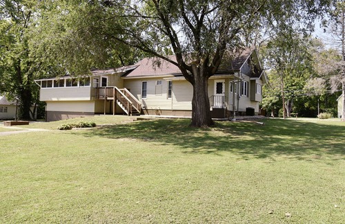 Greenville House | The Beaumont Retreat