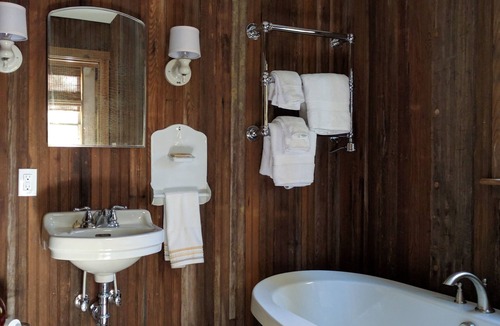 Spotsylvania Cabin | The Bedford - Stevenson Ridge