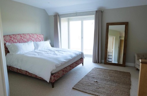 Balcombe Apartment | The Beech Cottage - Greentrees Estate