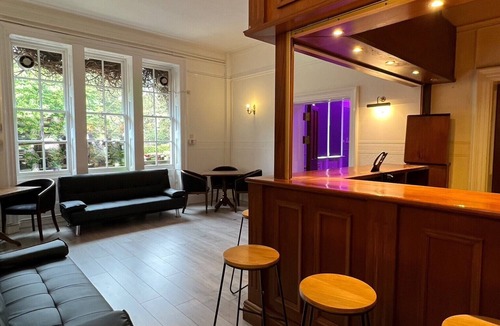 Hanham House | The Beeches