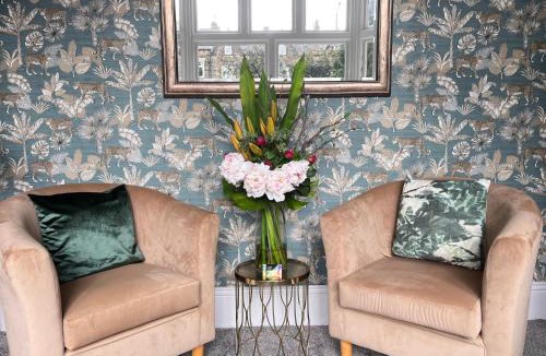 Roundhay House | The Beechwood