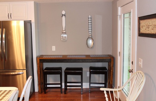 Bee Spring House | The Beehive in Bee Springs