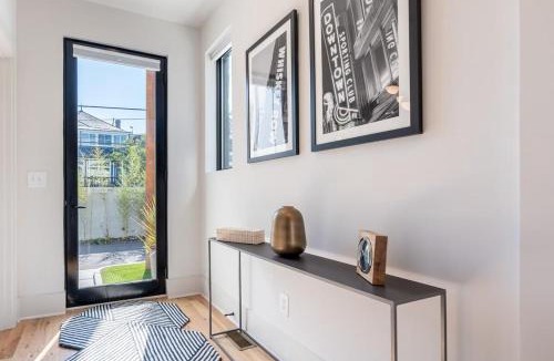 Hillsboro Village House | The Bel-Vandy by Stay Local Nashville