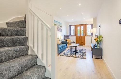 Pitchcombe House | The Belfry