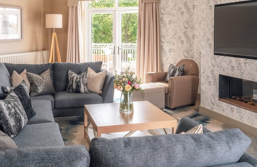 Wishaw Hotel | The Belfry