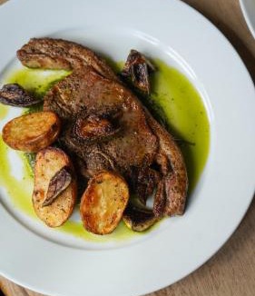 Zeals Hotel | The Bell & Crown