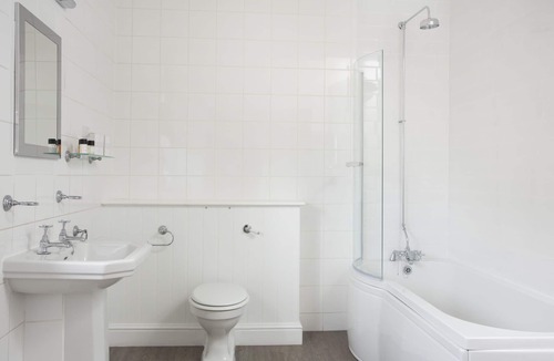 Sandwich Hotel | The Bell Hotel