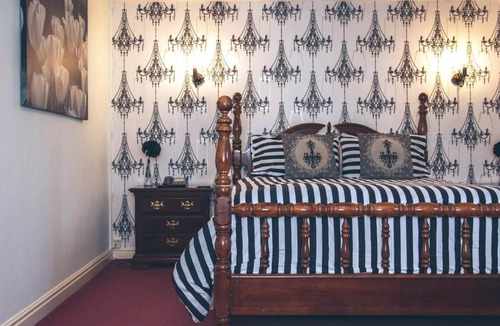 Winslow Hotel | The Bell Hotel