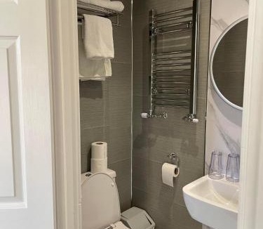 Evercreech Hotel | The Bell Inn