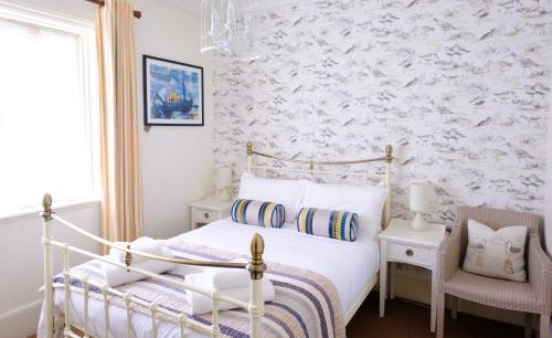 Walberswick Hotel | The Bell Inn