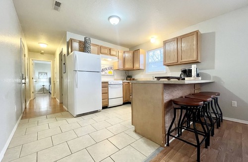 West Plains House | The Bella-922