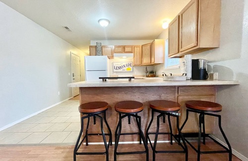 West Plains House | The Bella-922