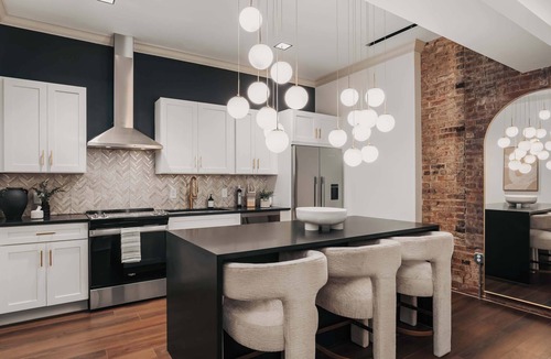 Arts District House | The Bellamy Suite | Luxury | Walk to Broadway