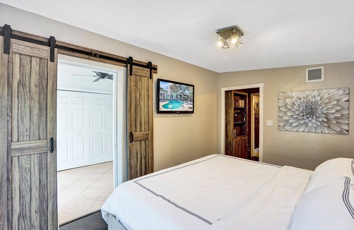 South Middle River House | The Belle Retreat