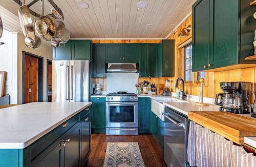 Fleischmanns House | The Bellows House: Views | Deck | Skiing