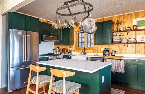 Fleischmanns House | The Bellows House: Views | Deck | Skiing