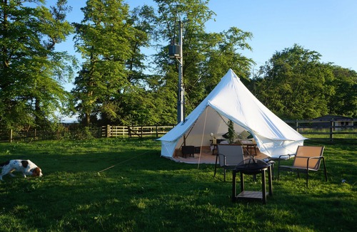 Hartburn RV Rental | The Bells Glamping